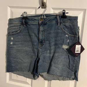 NWT Ava & Viv shorts